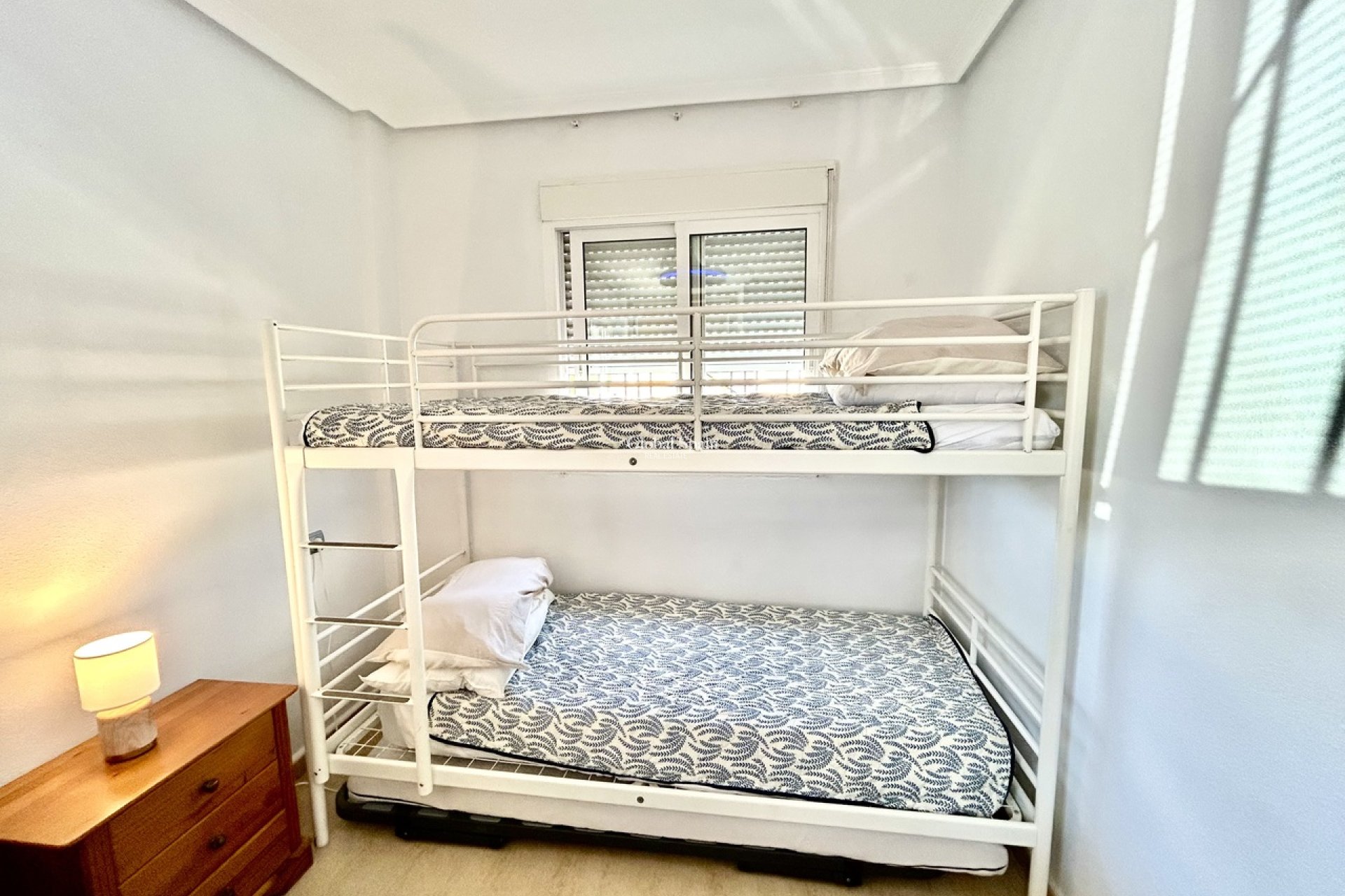 Revente - APPARTEMENT -
VILLAMARTÍN - Costa Blanca