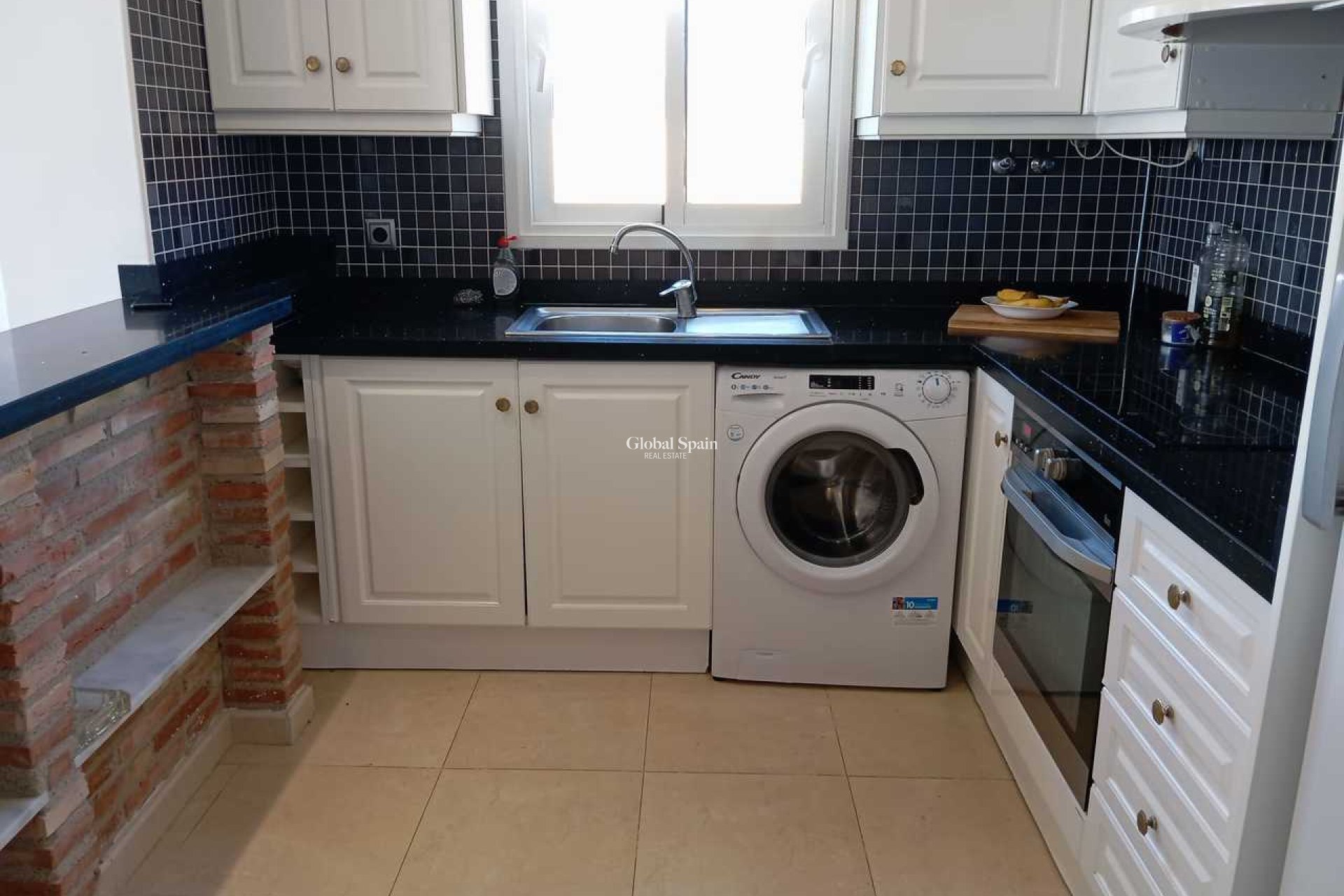 Revente - APPARTEMENT -
VILLAMARTÍN - Costa Blanca