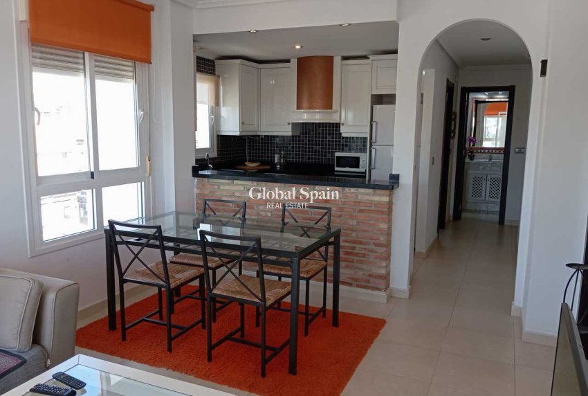 Revente - APPARTEMENT -
VILLAMARTÍN - Costa Blanca