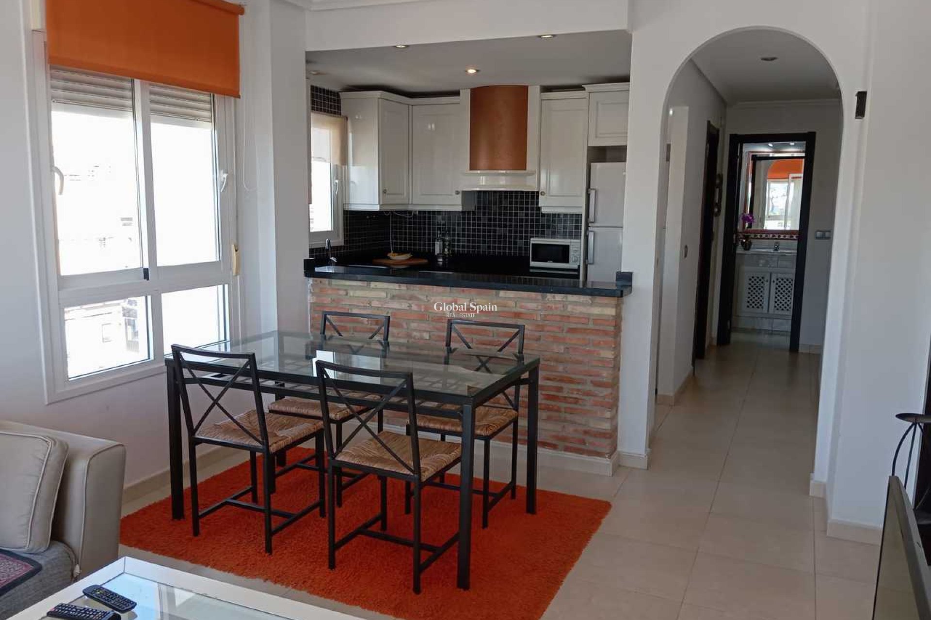 Revente - APPARTEMENT -
VILLAMARTÍN - Costa Blanca