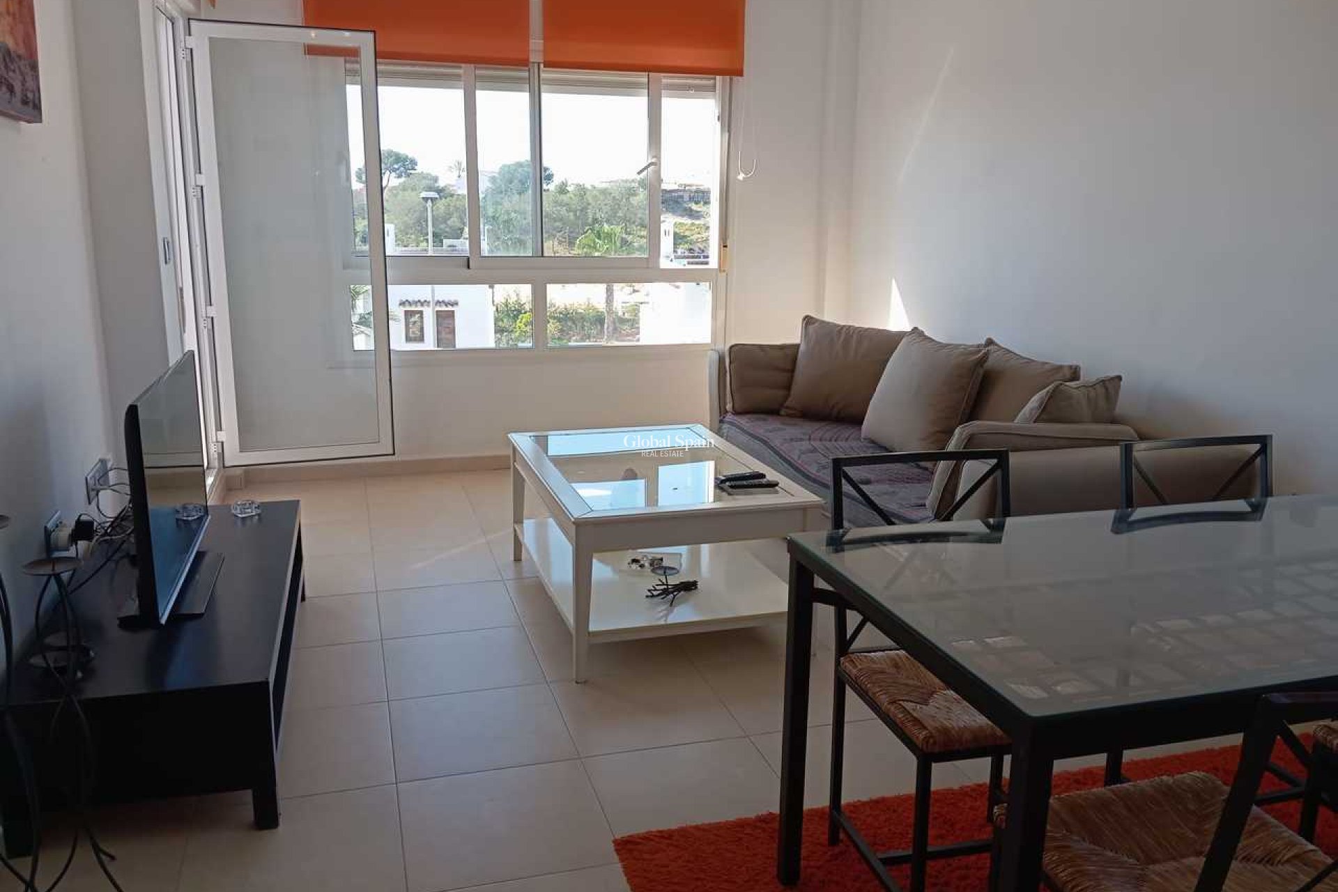 Revente - APPARTEMENT -
VILLAMARTÍN - Costa Blanca