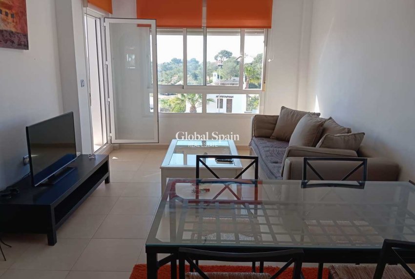 Revente - APPARTEMENT -
VILLAMARTÍN - Costa Blanca