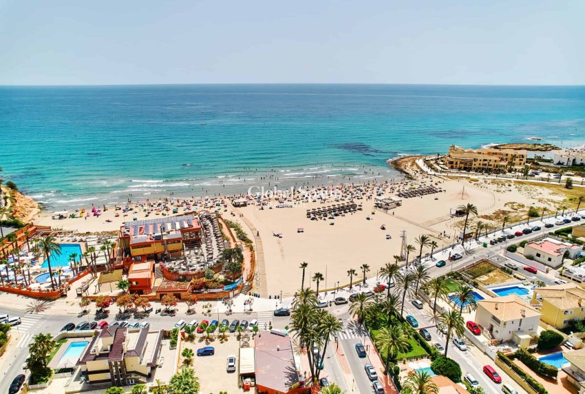 Revente - APPARTEMENT -
VILLAMARTÍN - Costa Blanca
