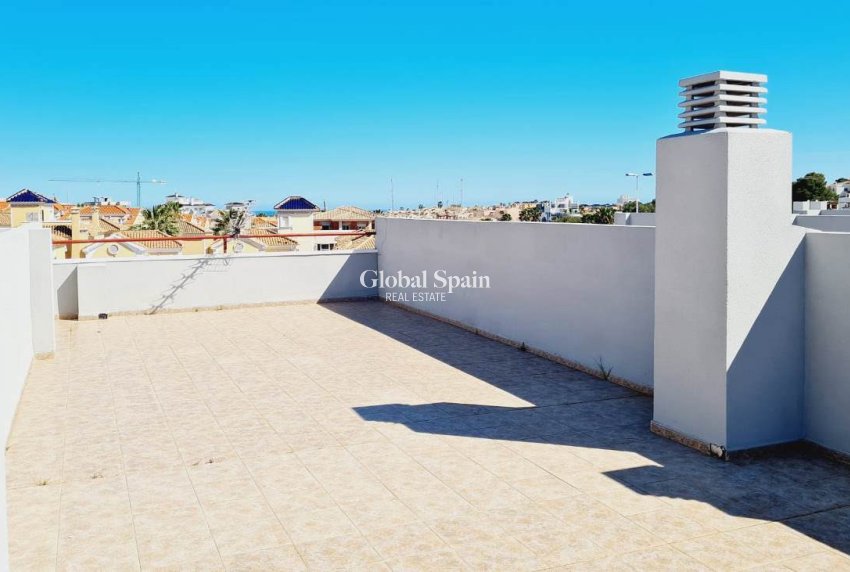 Revente - APPARTEMENT -
VILLAMARTÍN - Costa Blanca