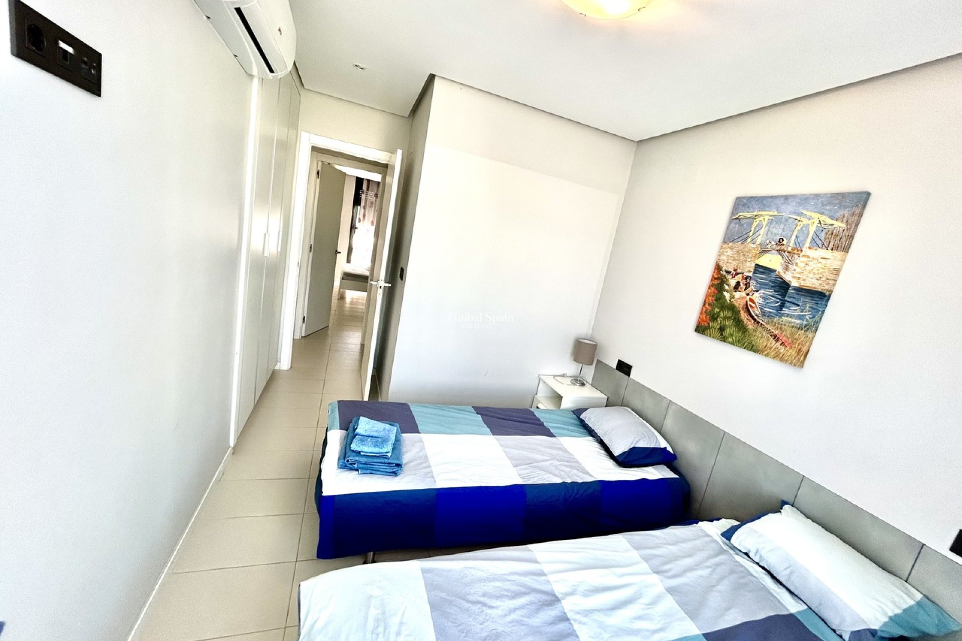 Revente - APPARTEMENT -
VILLAMARTÍN - Costa Blanca