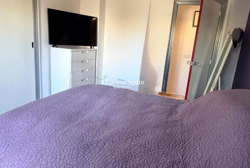 Revente - APPARTEMENT -
VILLAMARTÍN - Costa Blanca