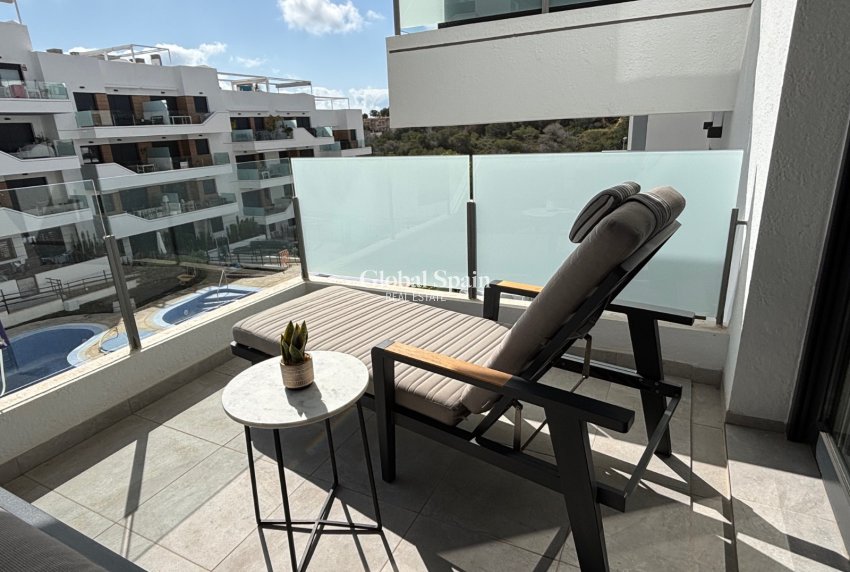 Revente - APPARTEMENT -
VILLAMARTÍN - Costa Blanca