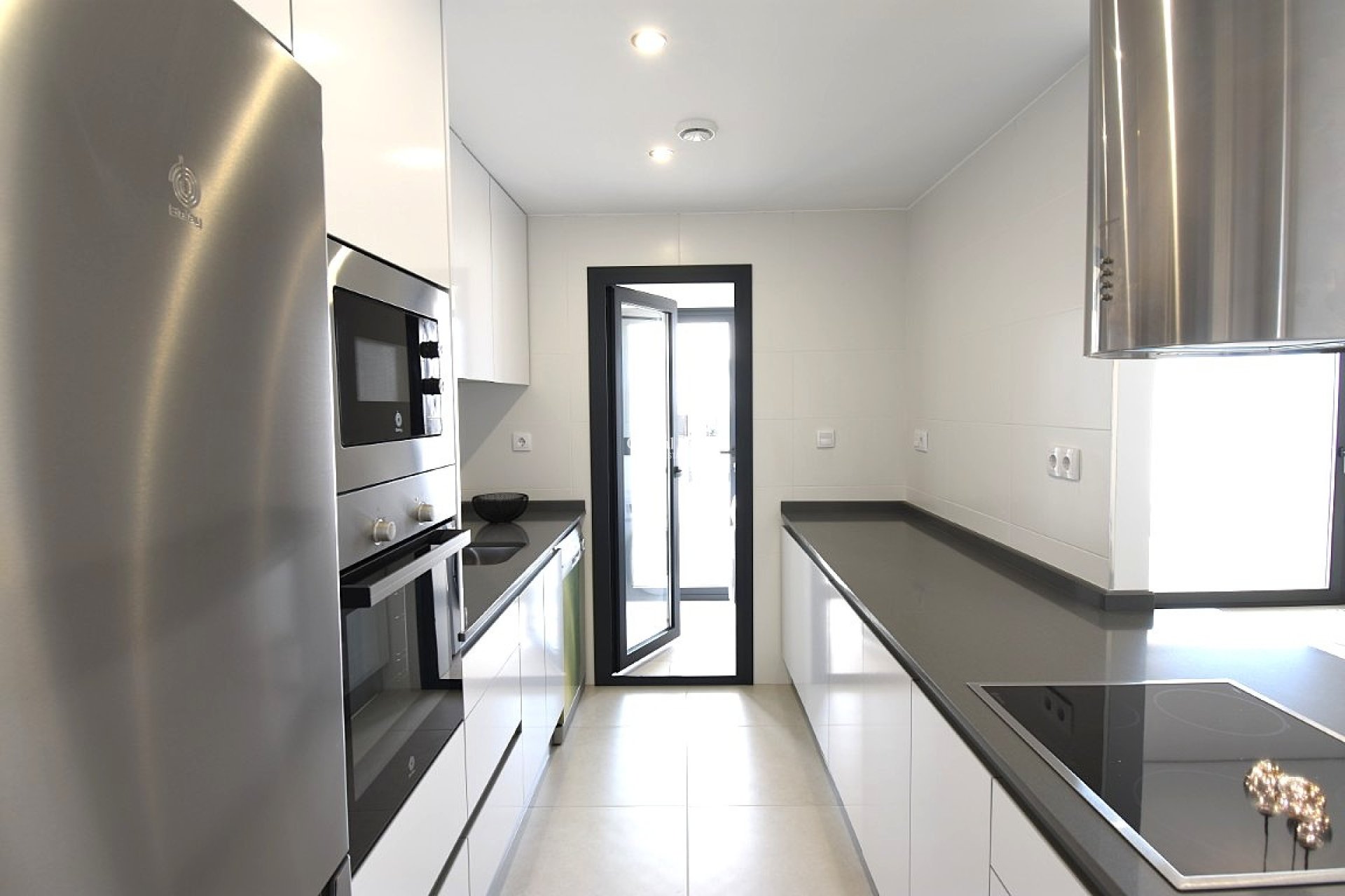 Revente - APPARTEMENT -
VILLAMARTÍN - Costa Blanca