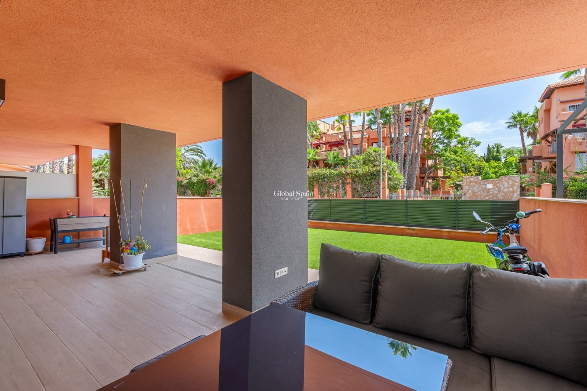 Revente - APPARTEMENT -
VILLAMARTÍN - Lomas del Golf