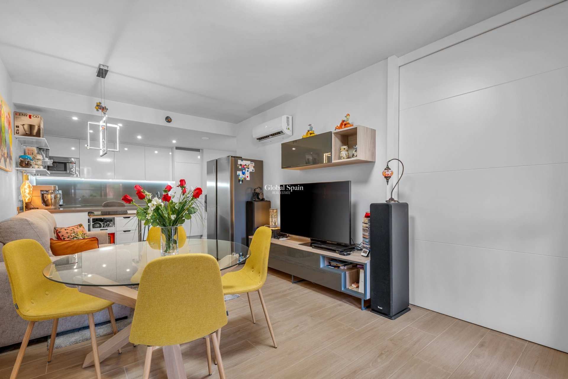 Revente - APPARTEMENT -
VILLAMARTÍN - Lomas del Golf