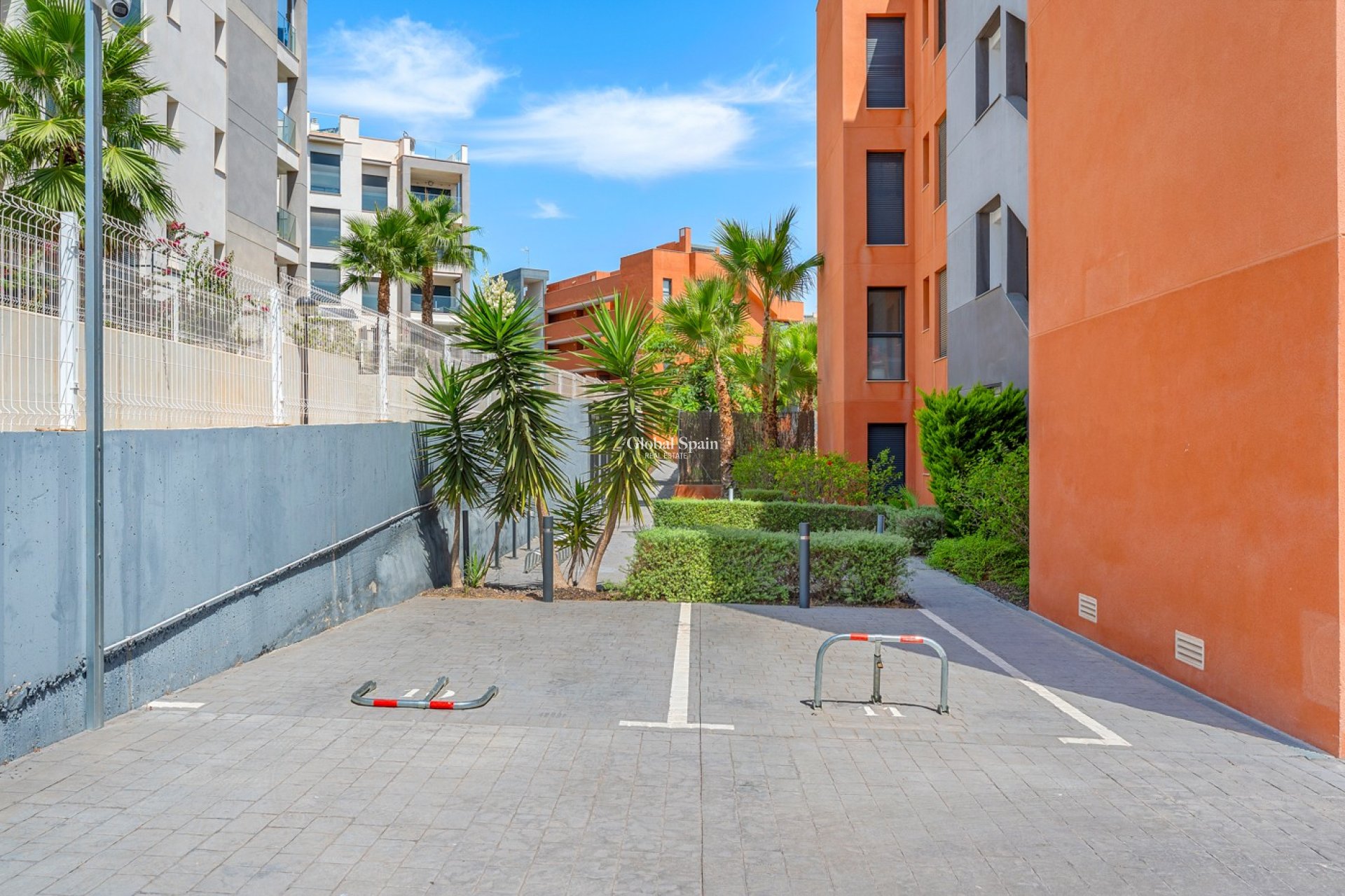 Revente - APPARTEMENT -
VILLAMARTÍN - Lomas del Golf
