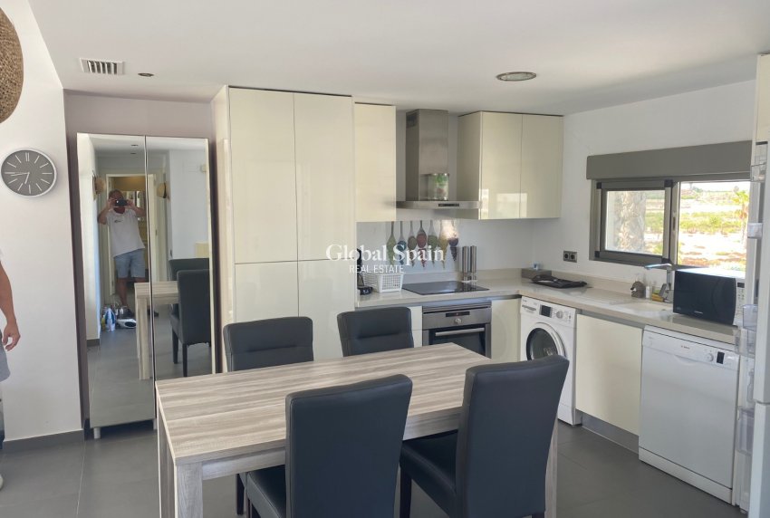 Revente - APPARTEMENT -
VISTABELLA GOLF  - Vista Bella