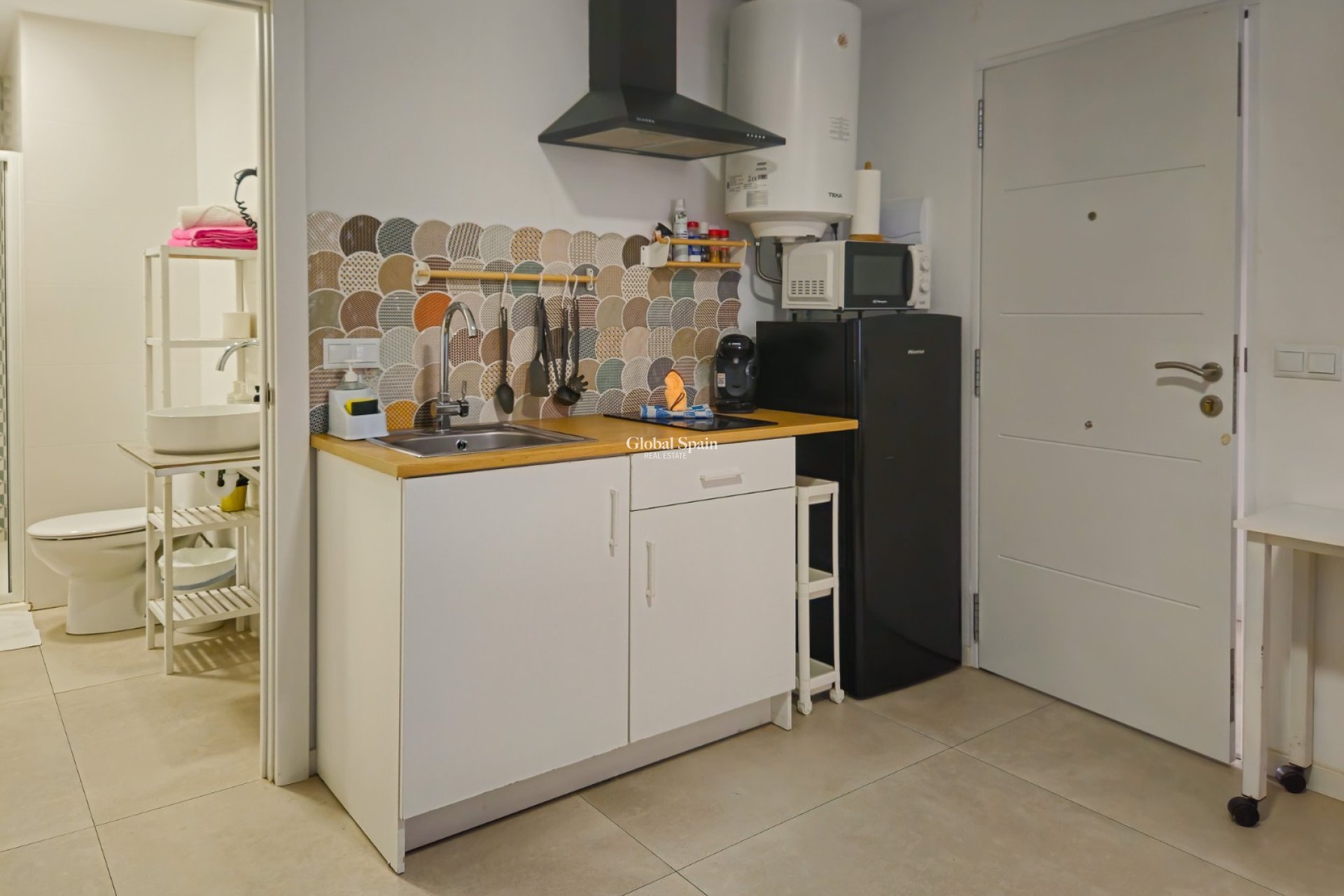 Revente - Bâtiment -
ALICANTE - Centro