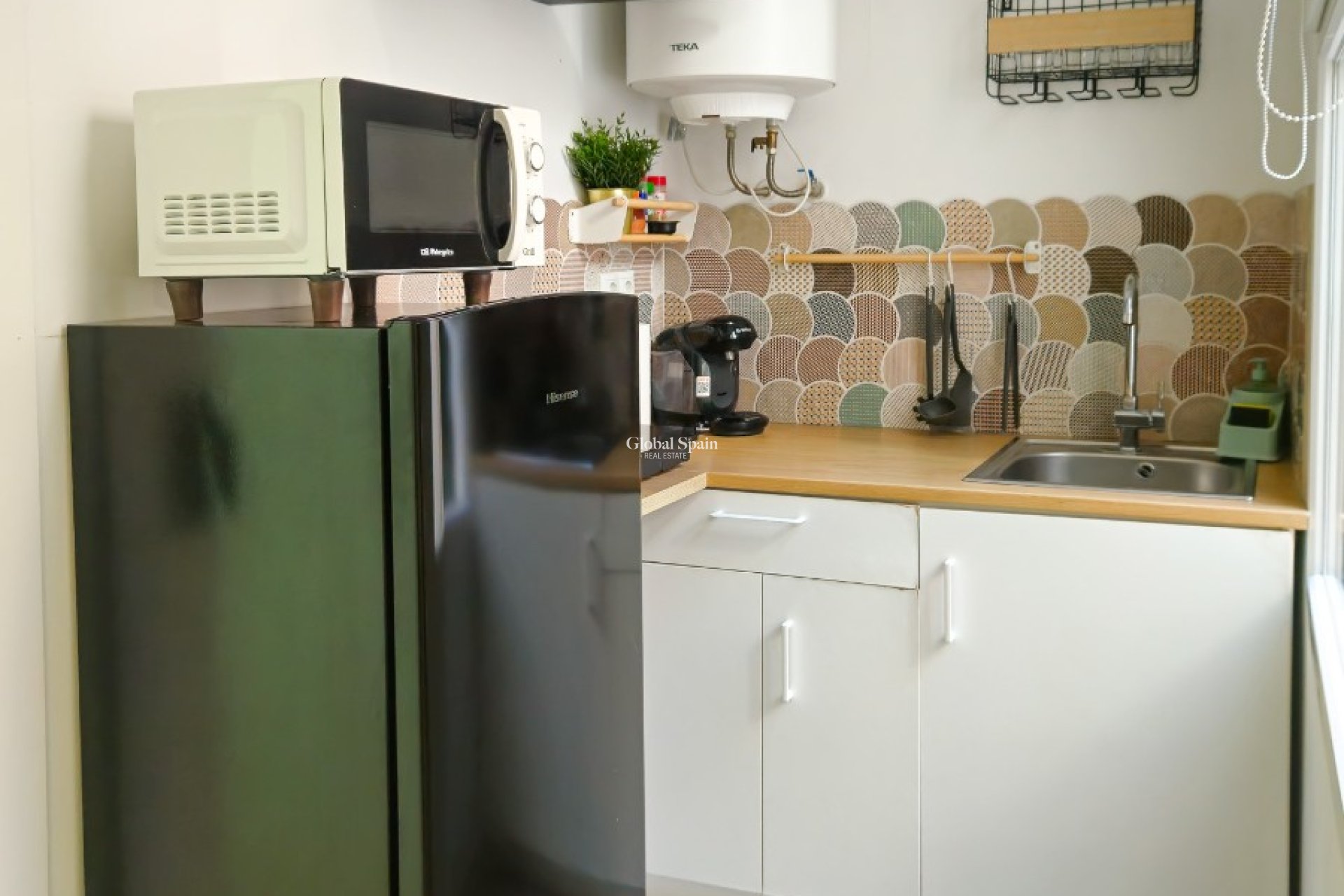 Revente - Bâtiment -
ALICANTE - Centro