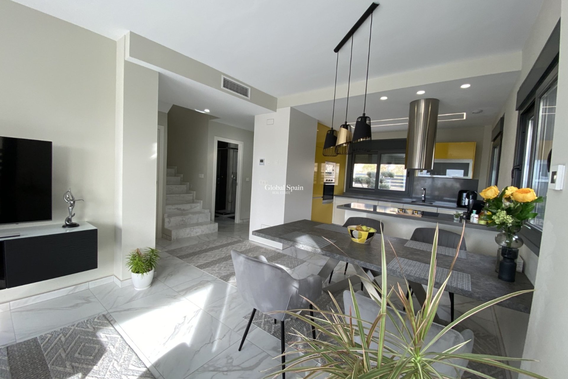 Revente - Chalet indépendant -
FINESTRAT