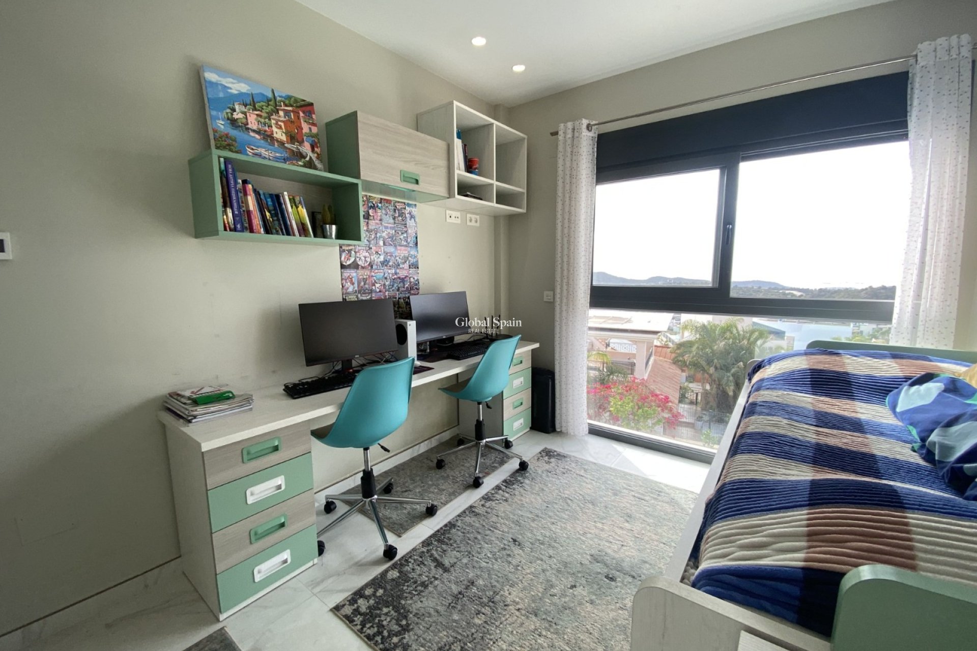 Revente - Chalet indépendant -
FINESTRAT