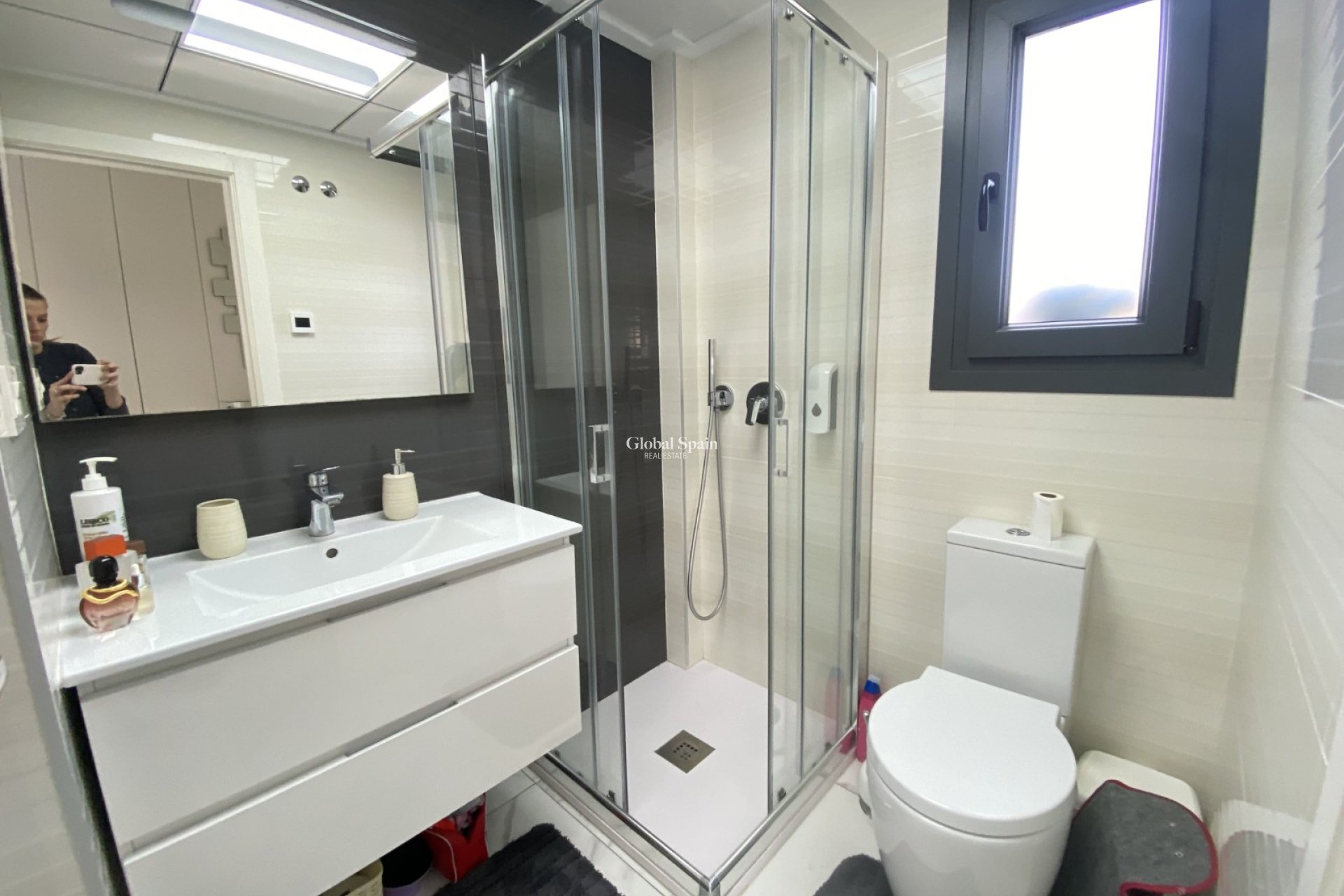 Revente - Chalet indépendant -
FINESTRAT