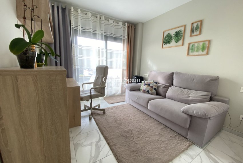 Revente - Chalet indépendant -
FINESTRAT