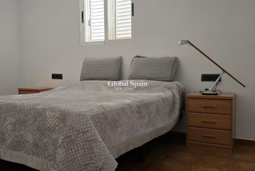 Revente - Chalet indépendant -
La Nucía - La nucia