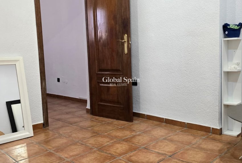 Revente - Chalet indépendant -
La Nucía - La nucia