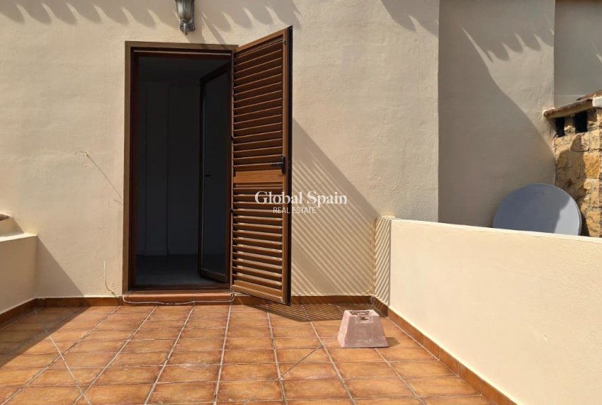 Revente - Chalet indépendant -
La Nucía - La nucia