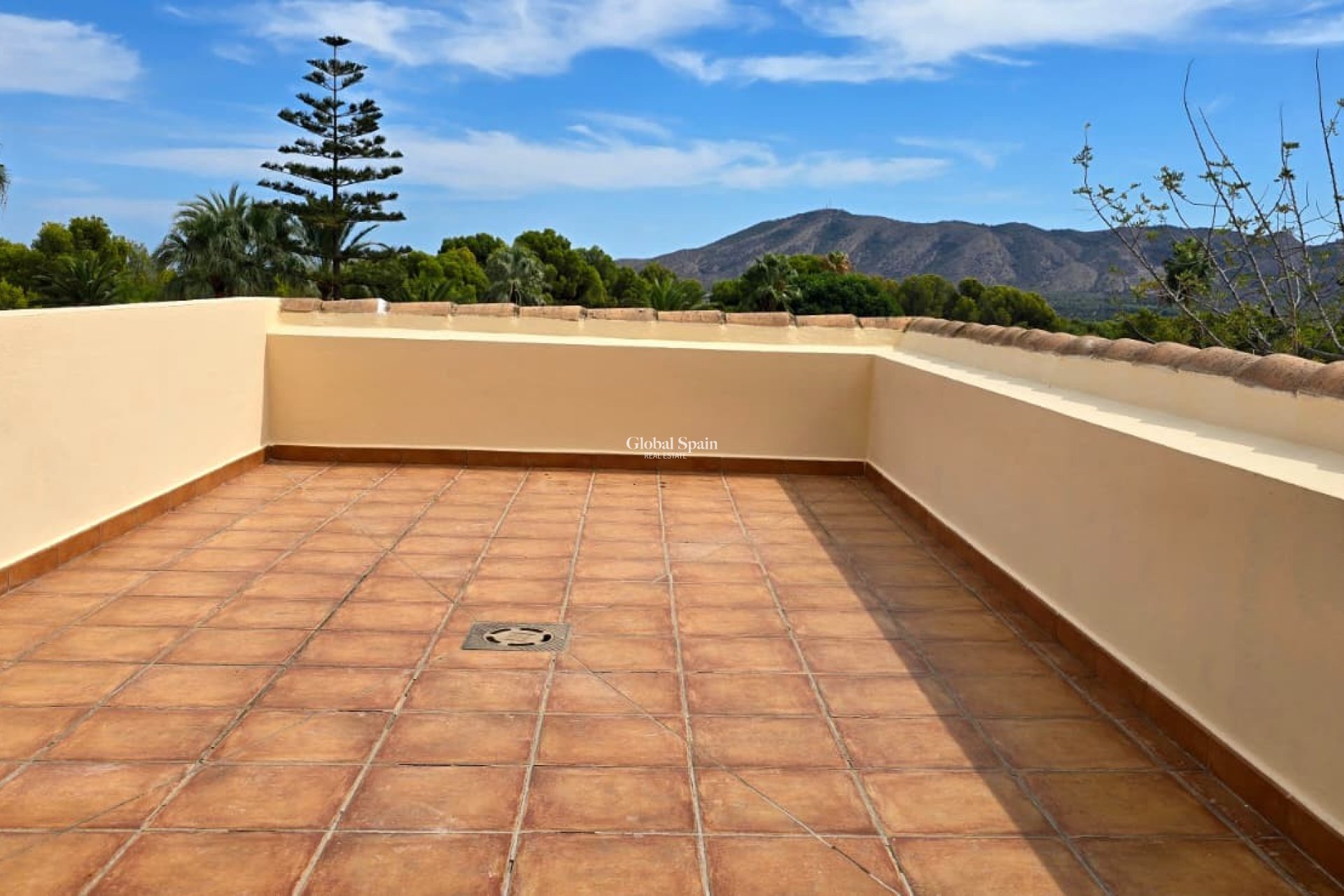 Revente - Chalet indépendant -
La Nucía - La nucia