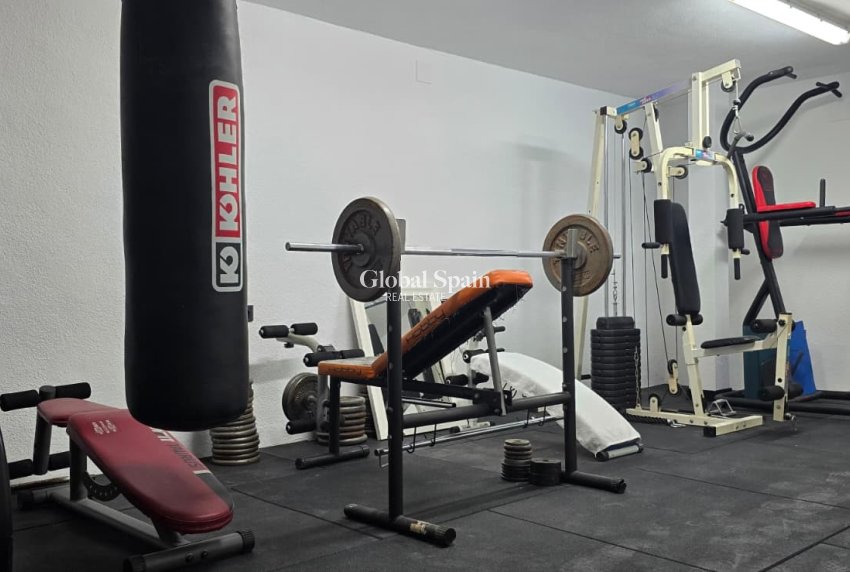 Revente - Chalet indépendant -
La Nucía - La nucia