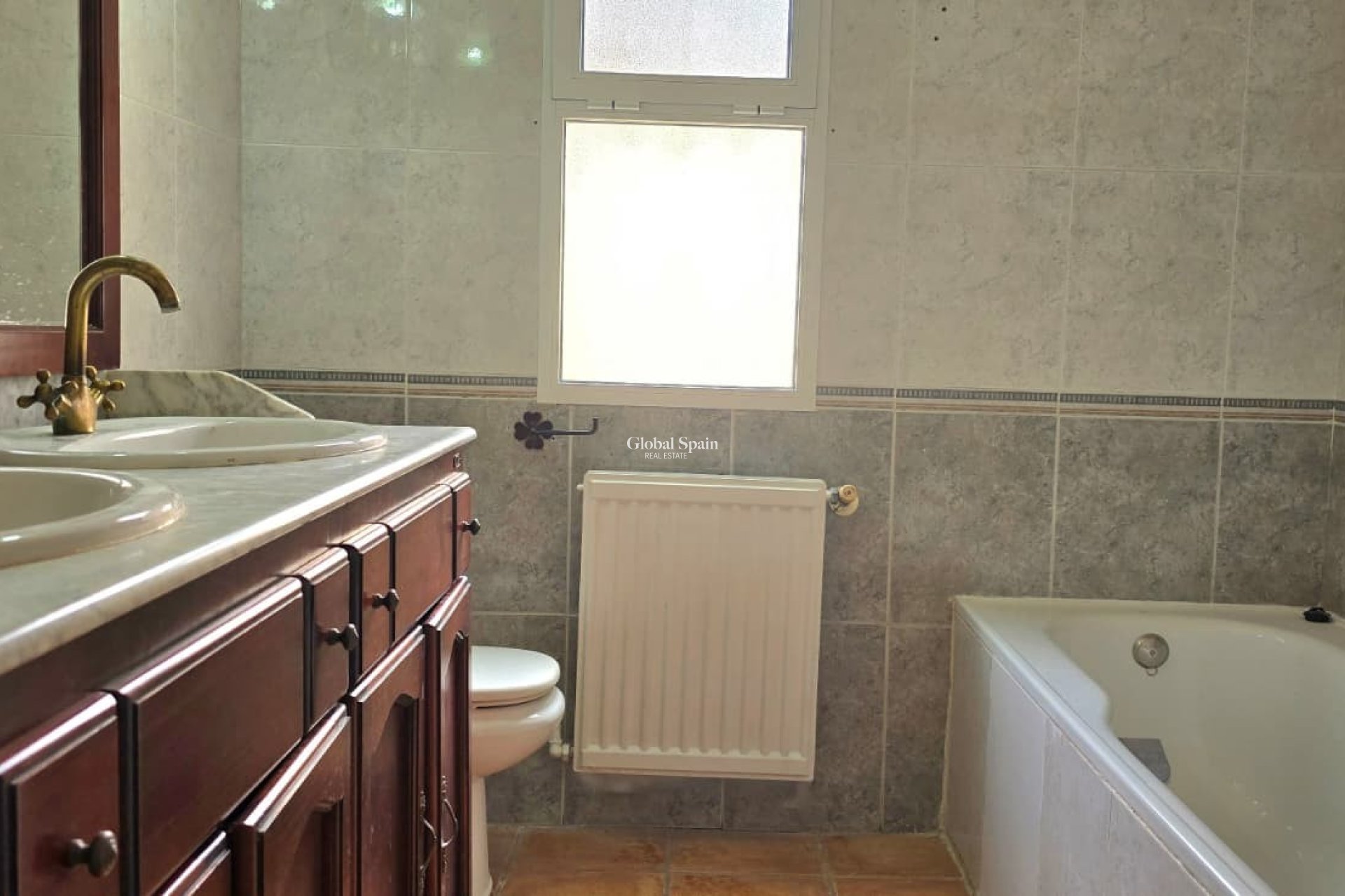 Revente - Chalet indépendant -
La Nucía - La nucia