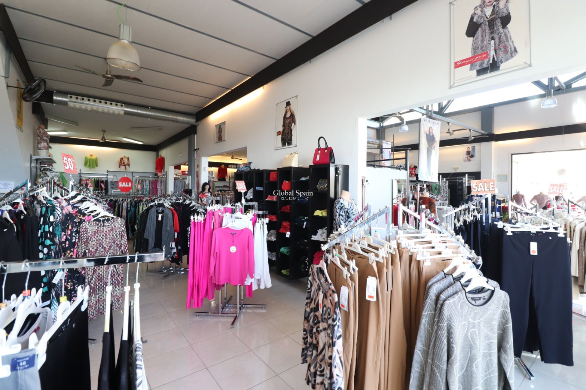 Revente - Commercial (bail) -
Algorfa - La Finca Golf Resort