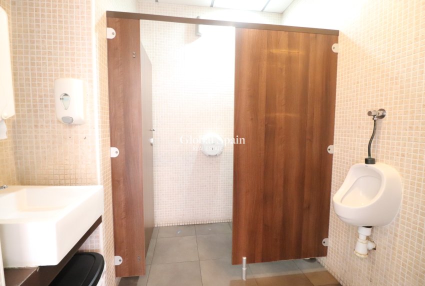 Revente - Commercial (bail) -
CIUDAD QUESADA - Ciudad Quesada - Town