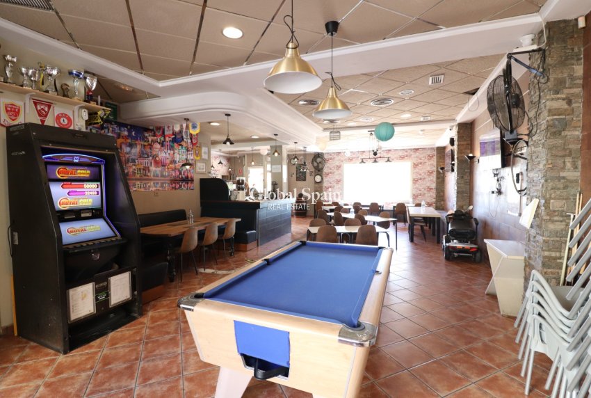 Revente - Commercial (bail) -
Formentera del Segura - Formentera - Village