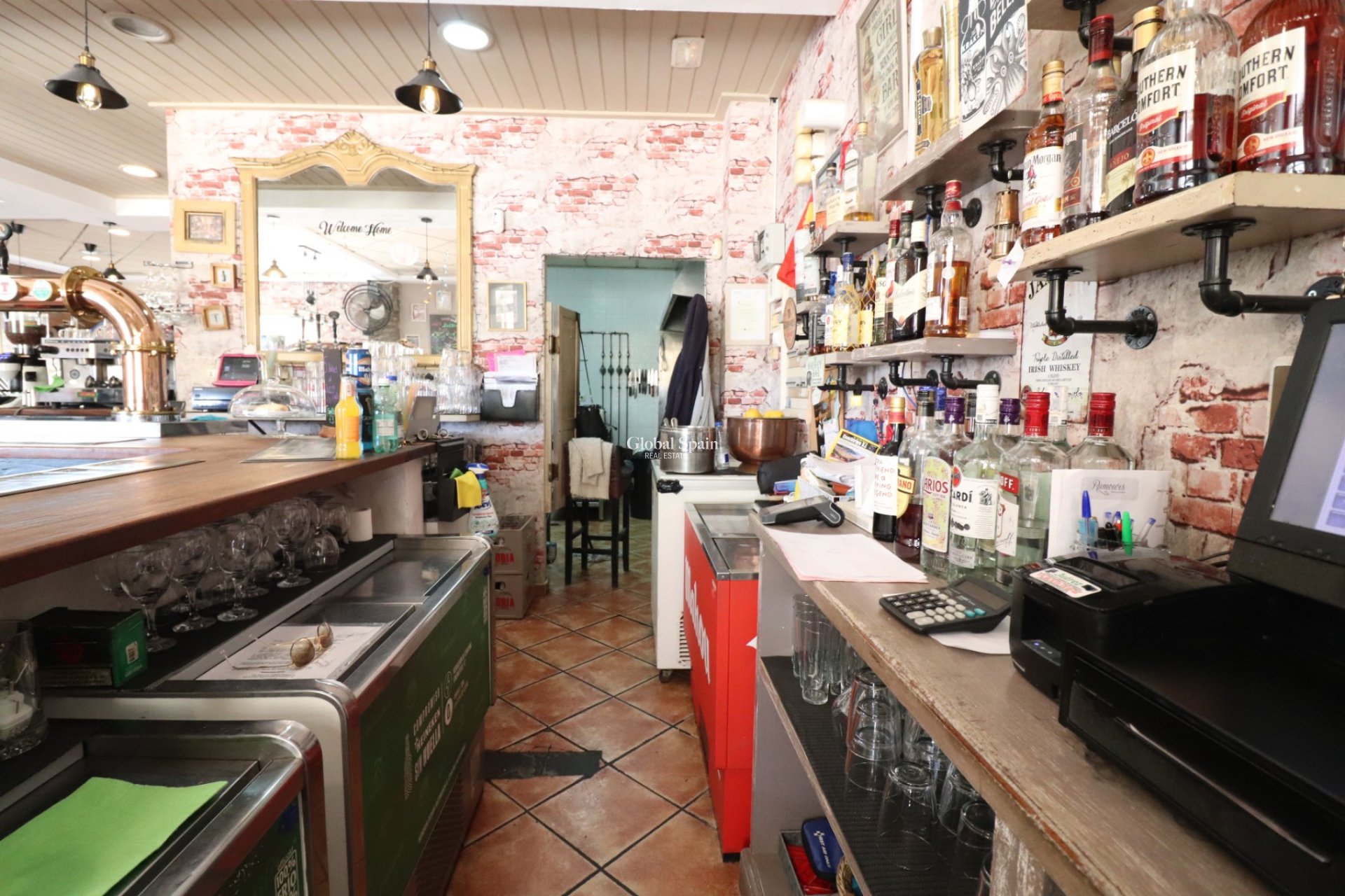 Revente - Commercial (bail) -
Formentera del Segura - Formentera - Village