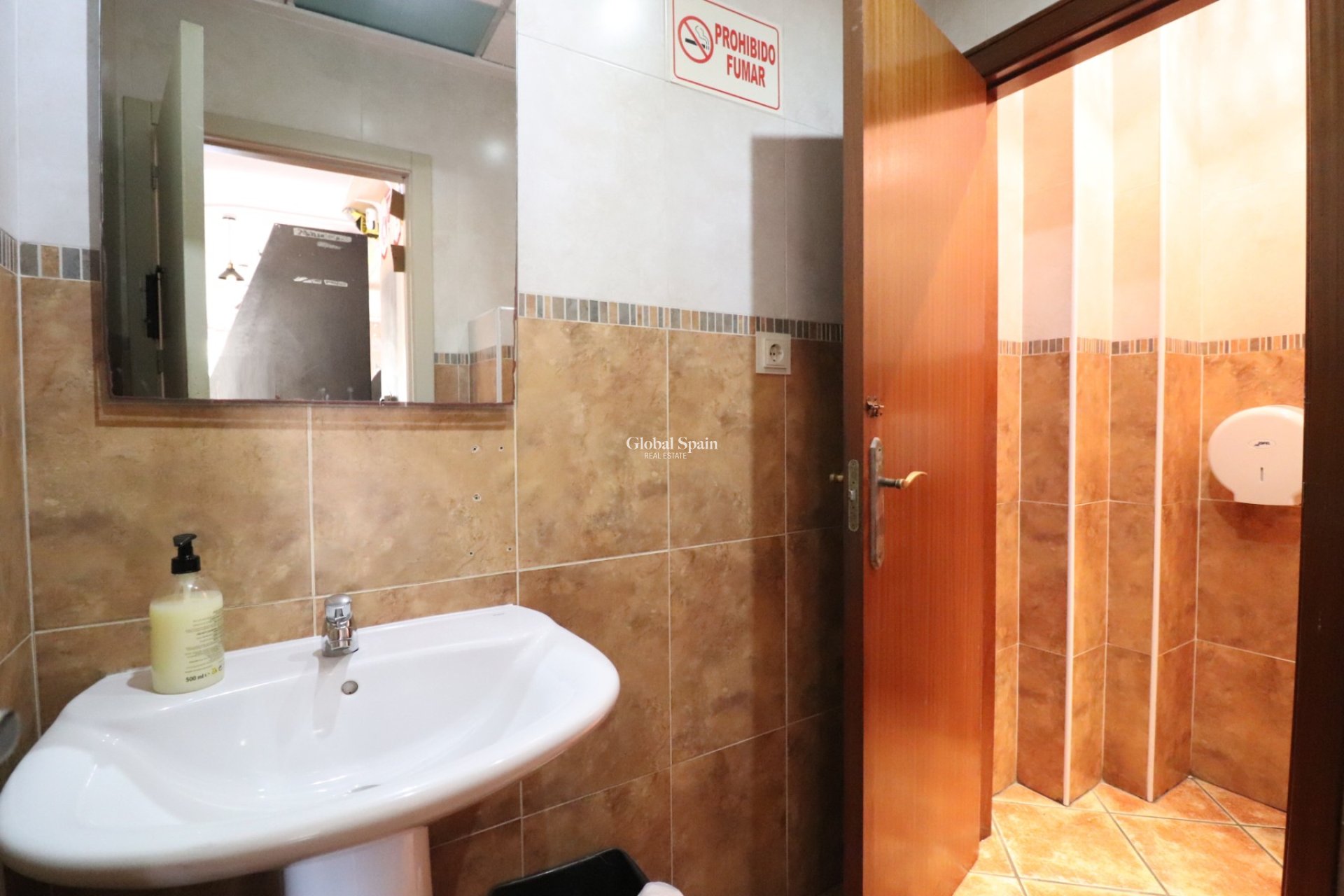 Revente - Commercial (bail) -
Formentera del Segura - Formentera - Village