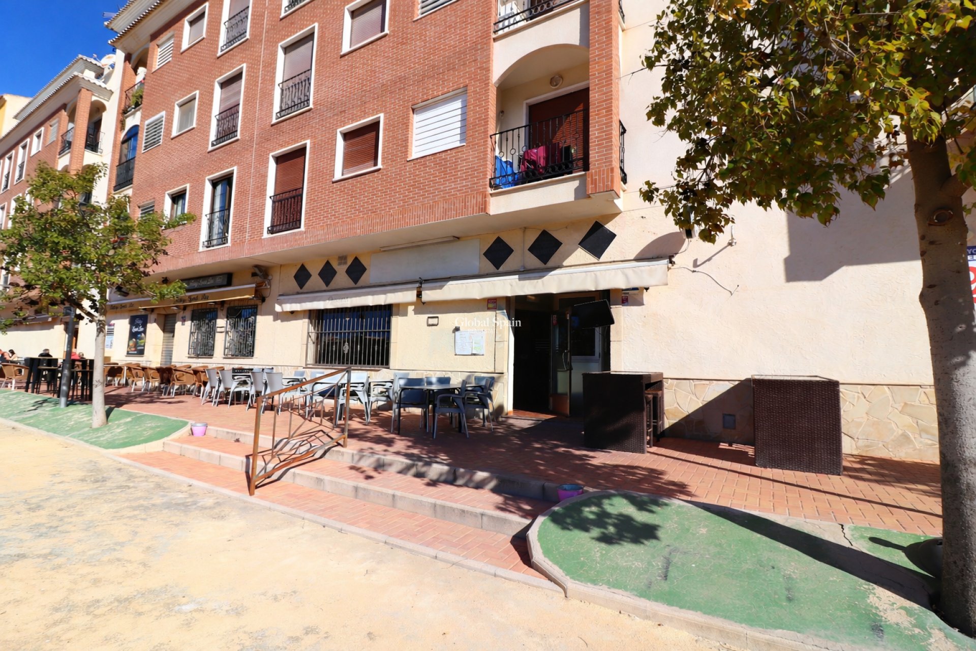Revente - Commercial (bail) -
Formentera del Segura - Formentera - Village