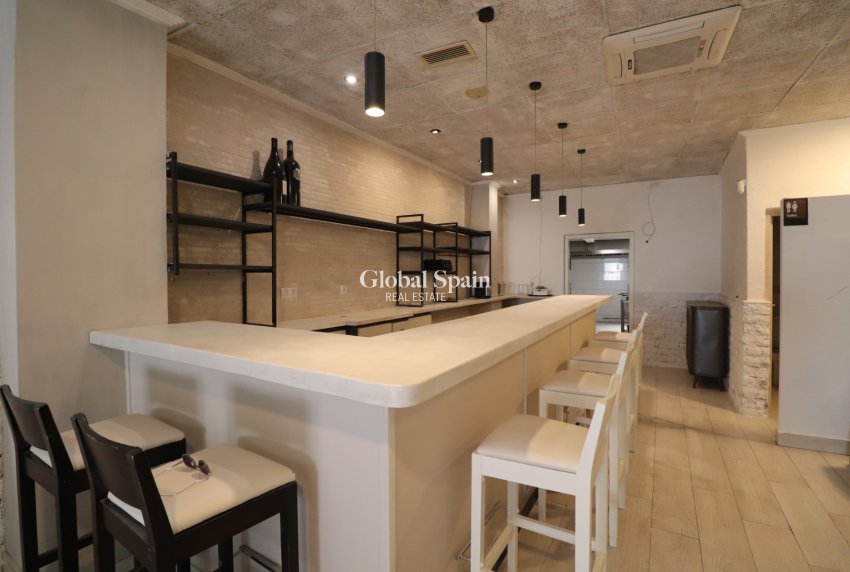 Revente - Commercial (en pleine propriété) -
Benijofar - Benijofar - Village