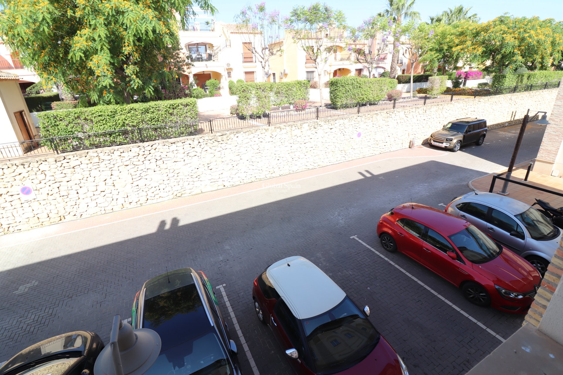 Revente - Commercial (Location) -
ALGORFA - La Finca Golf Resort