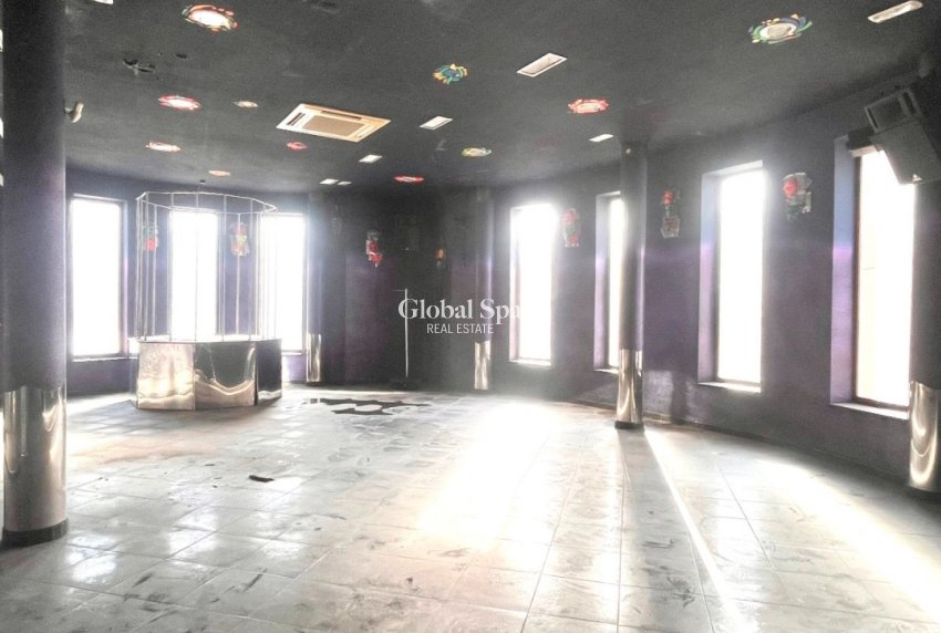 Revente - Commercial -
TORREVIEJA - Playa del Cura