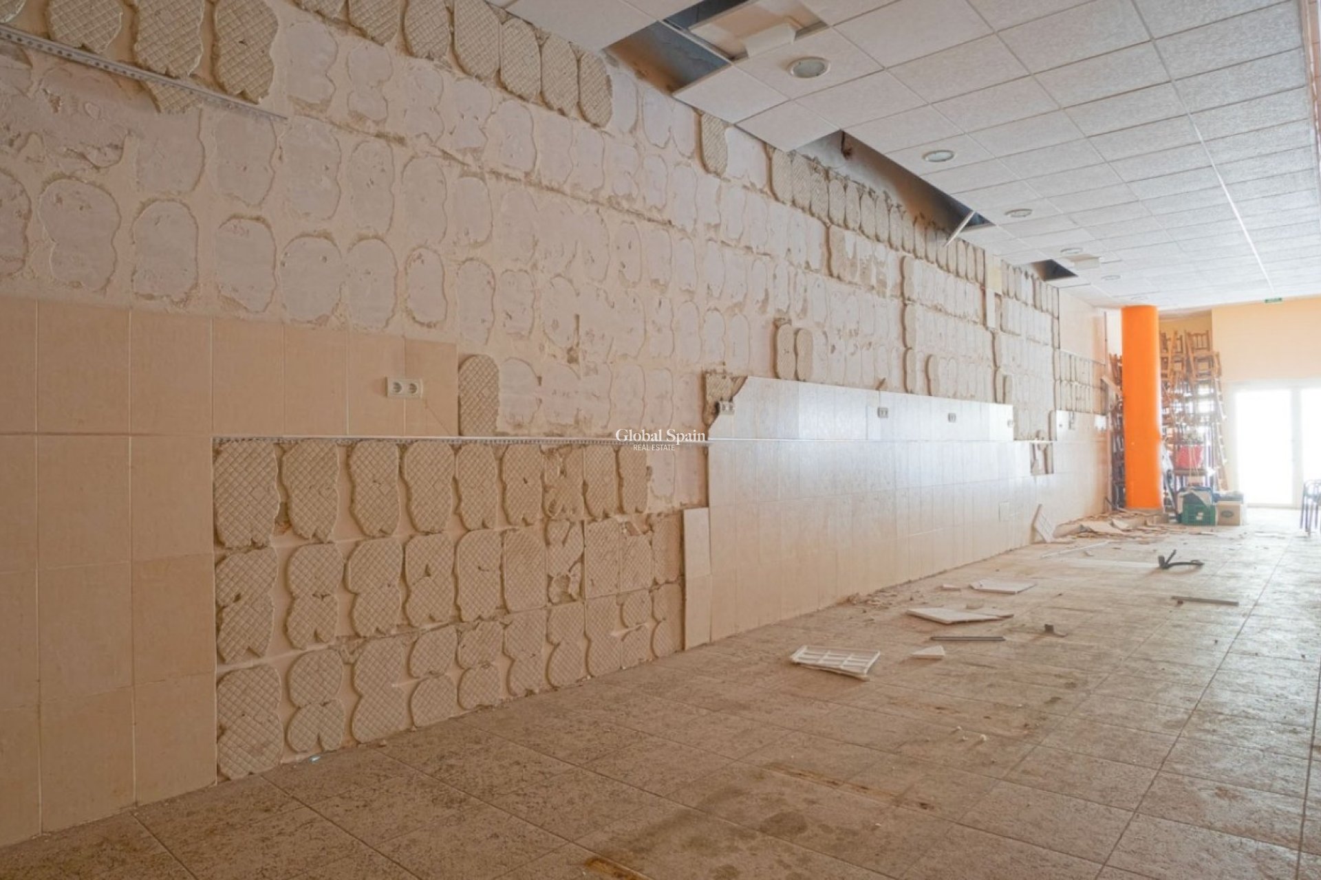 Revente - Commercial -
TORREVIEJA - Torrevieja