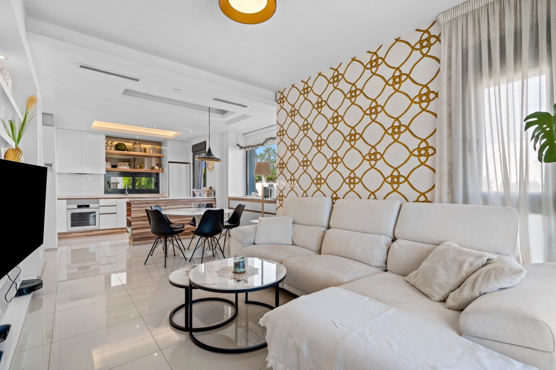 Revente - Duplex -
CIUDAD QUESADA