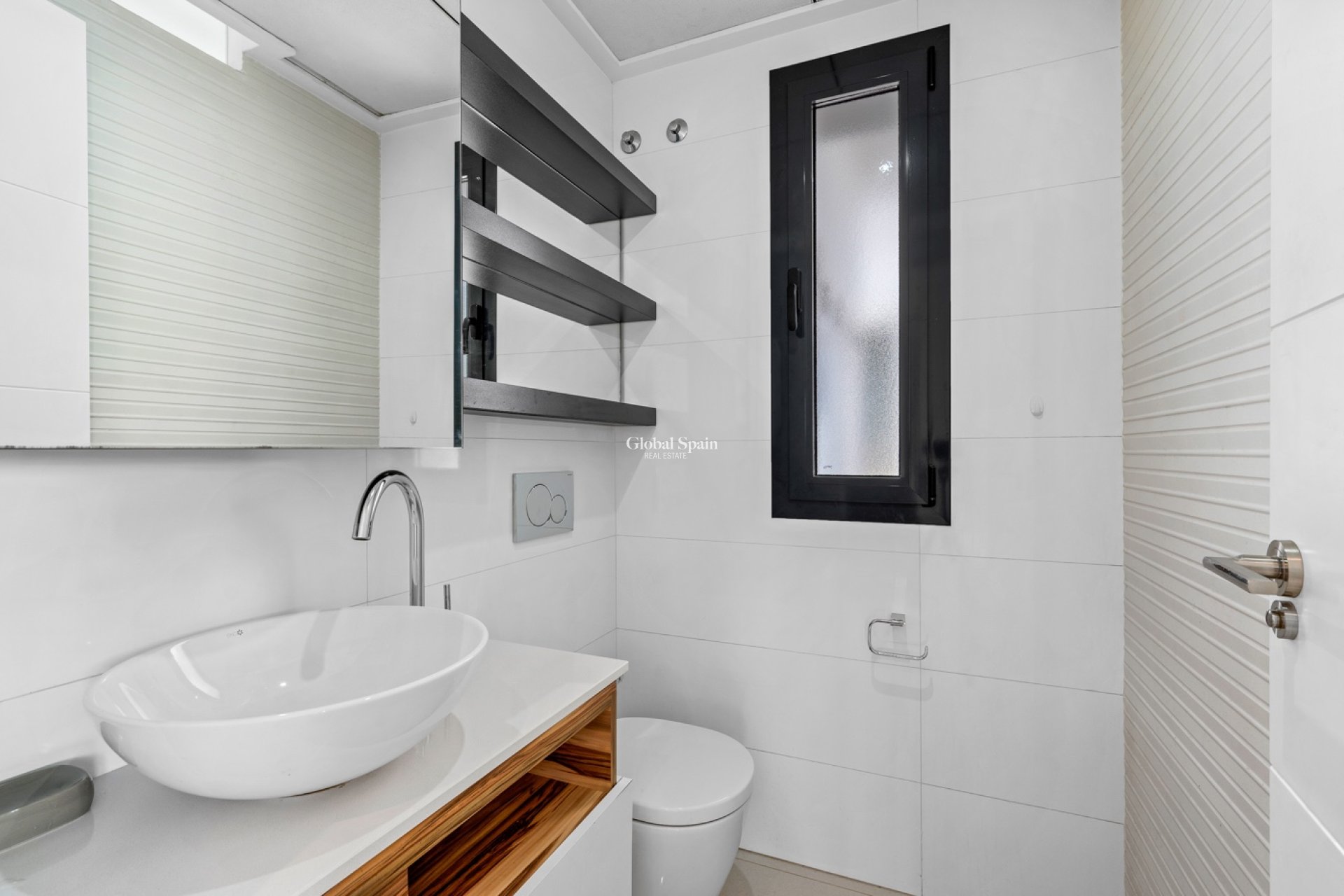 Revente - Duplex -
CIUDAD QUESADA