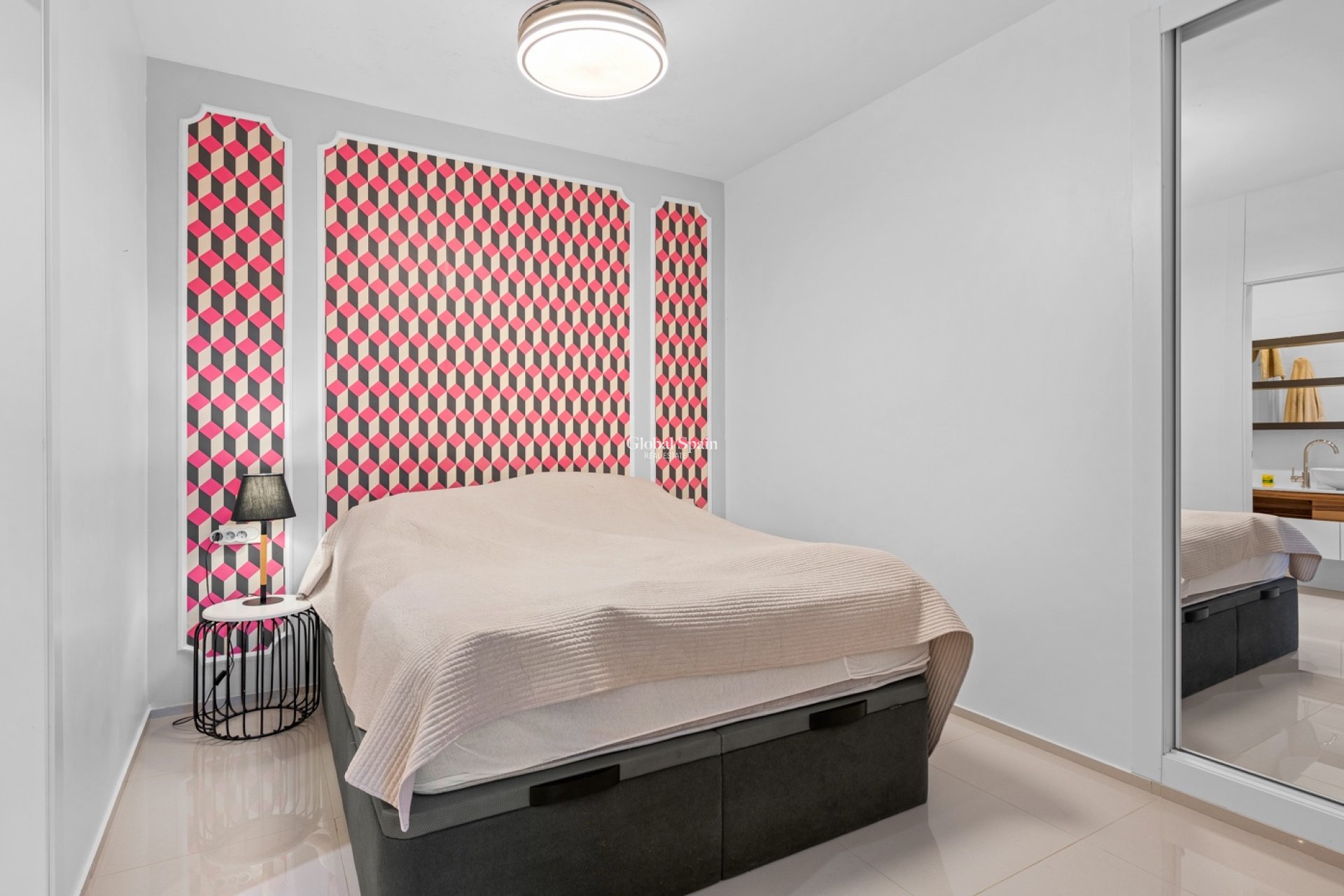 Revente - Duplex -
CIUDAD QUESADA