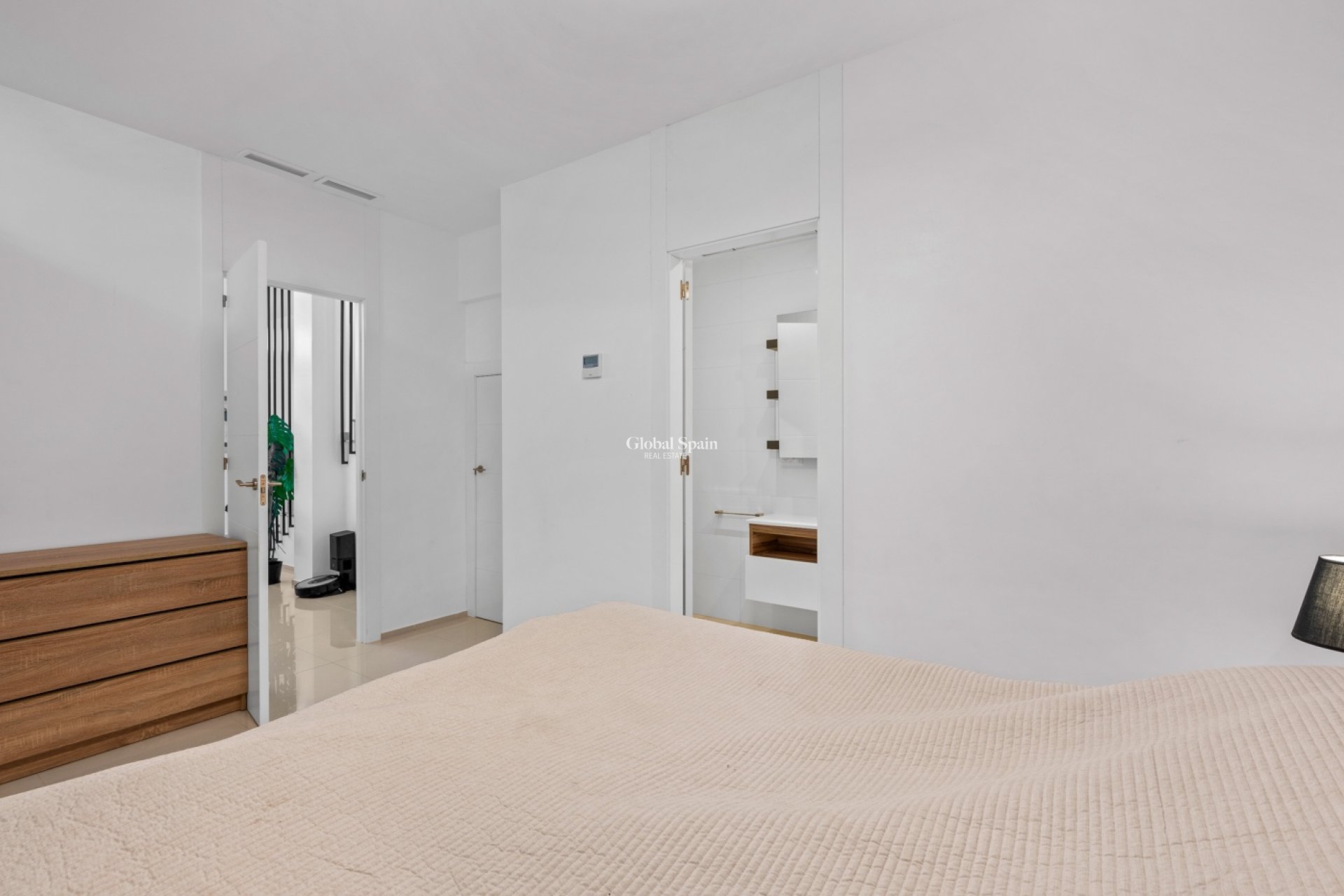 Revente - Duplex -
CIUDAD QUESADA