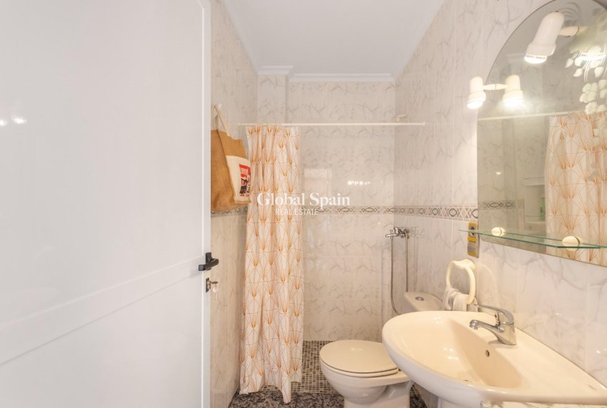 Revente - Duplex -
LOS ALCÁZARES - Centro