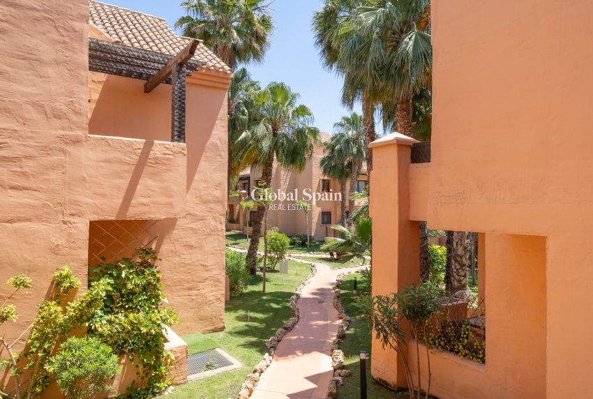 Revente - Duplex -
LOS ALCÁZARES - Los Montesinos