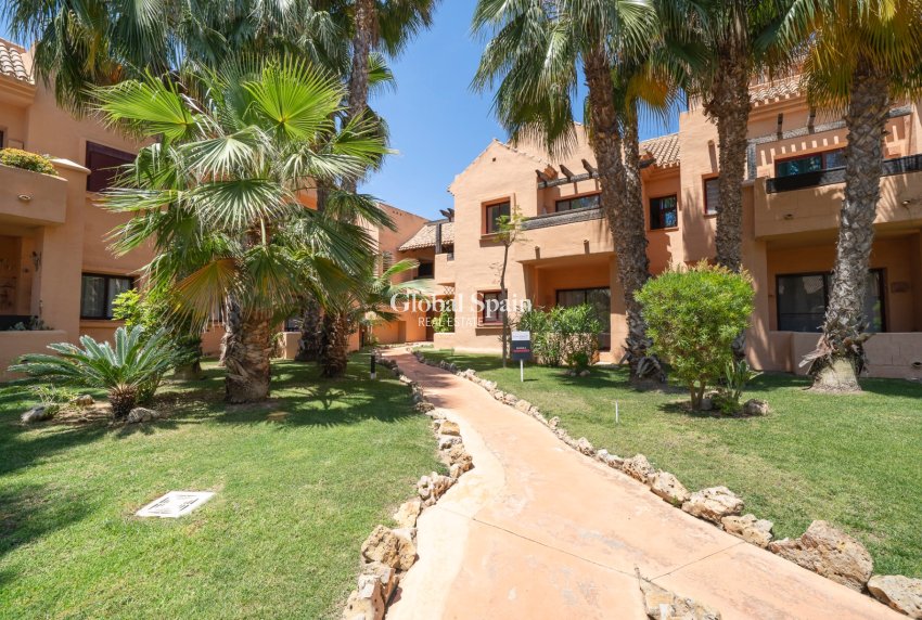 Revente - Duplex -
LOS ALCÁZARES - Los Montesinos