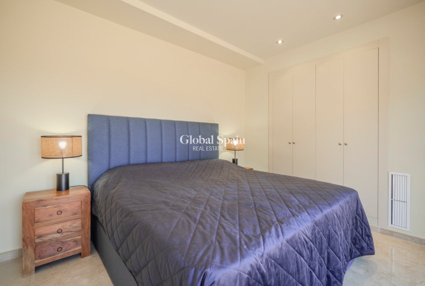 Revente - Duplex -
LOS ALCÁZARES - Los Montesinos