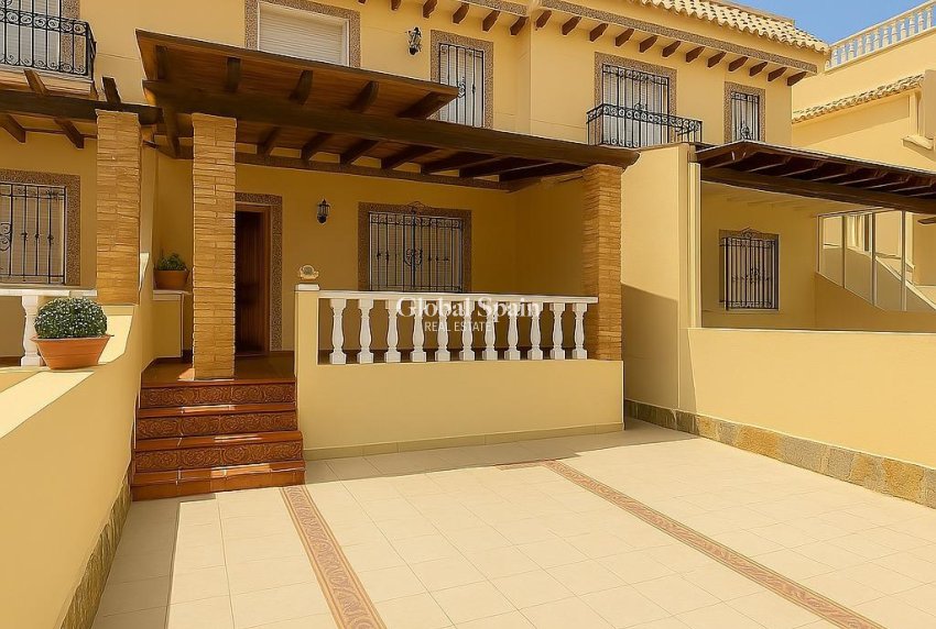 Revente - Duplex -
ORIHUELA COSTA - Playa Flamenca