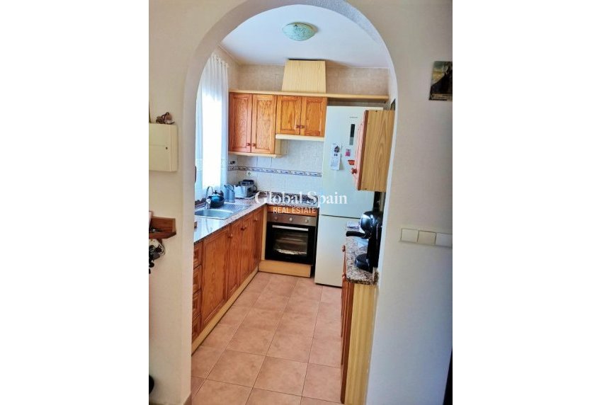 Revente - Duplex -
TORREVIEJA - El limonar