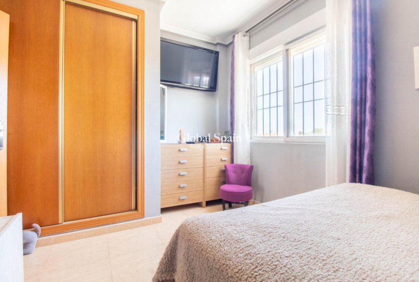 Revente - Duplex -
TORREVIEJA - La Siesta - El Salado - Torreta