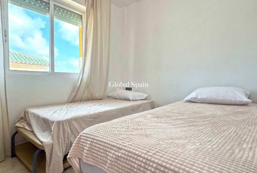 Revente - Duplex -
TORREVIEJA - Torrelamata - La Mata